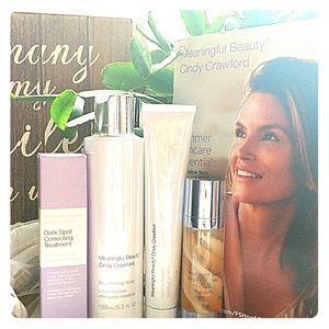 Meaningful Beauty Cindy Crawford Skincare Line
